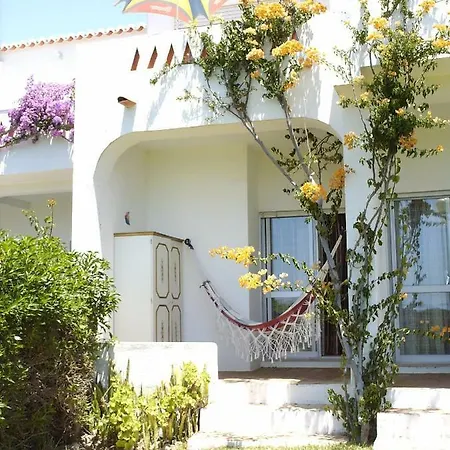Casa Formiga Villa Porches (Algarve)